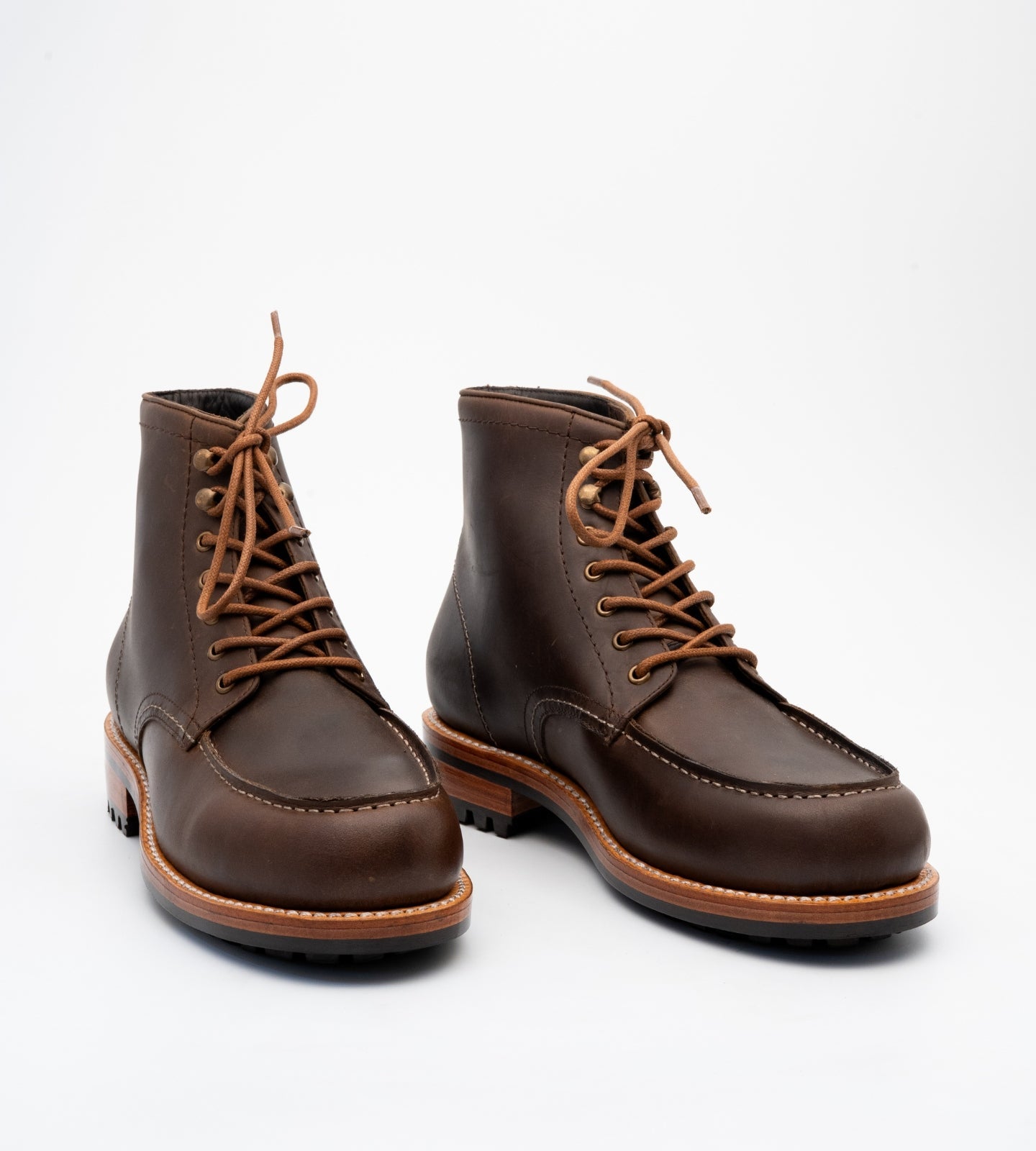 Hand-Welted Brown Oiled Leather Moctoe Boot