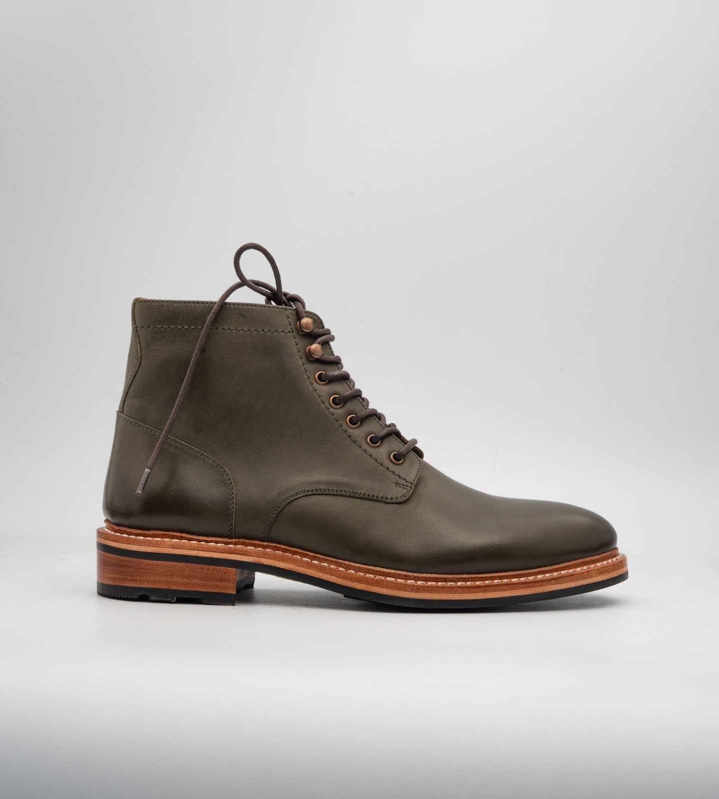 Hand-Welted Olive Plain Toe Boot