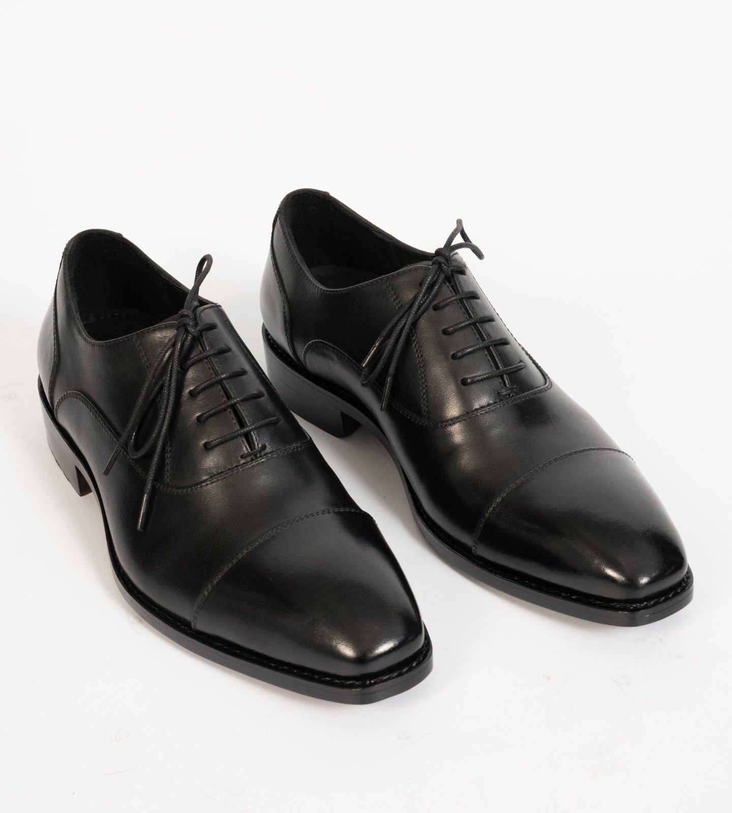 Hand-Welted Chisel Toe Black Captoe Oxfords