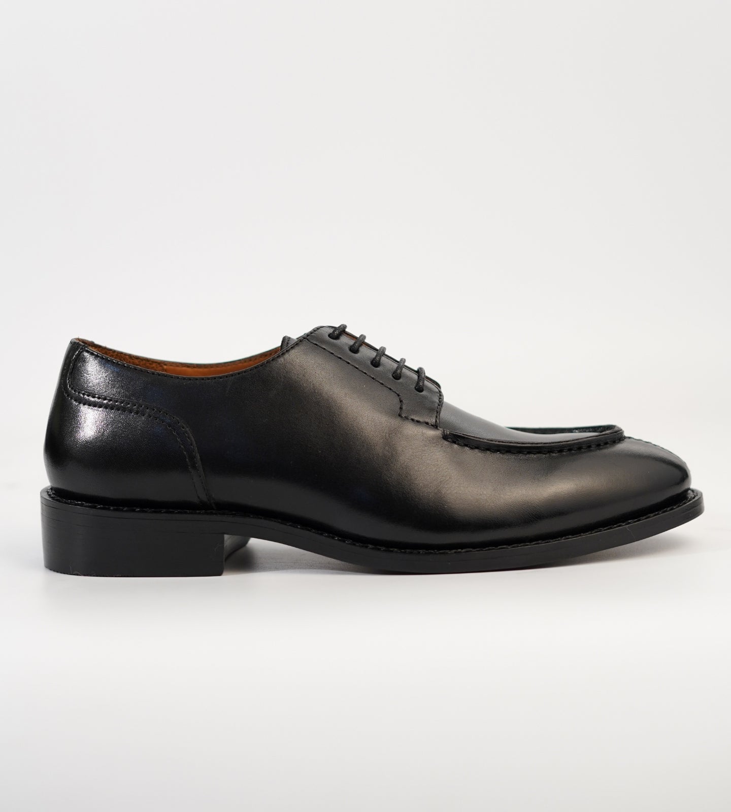 Hand-Welted Black Split Toe Derby