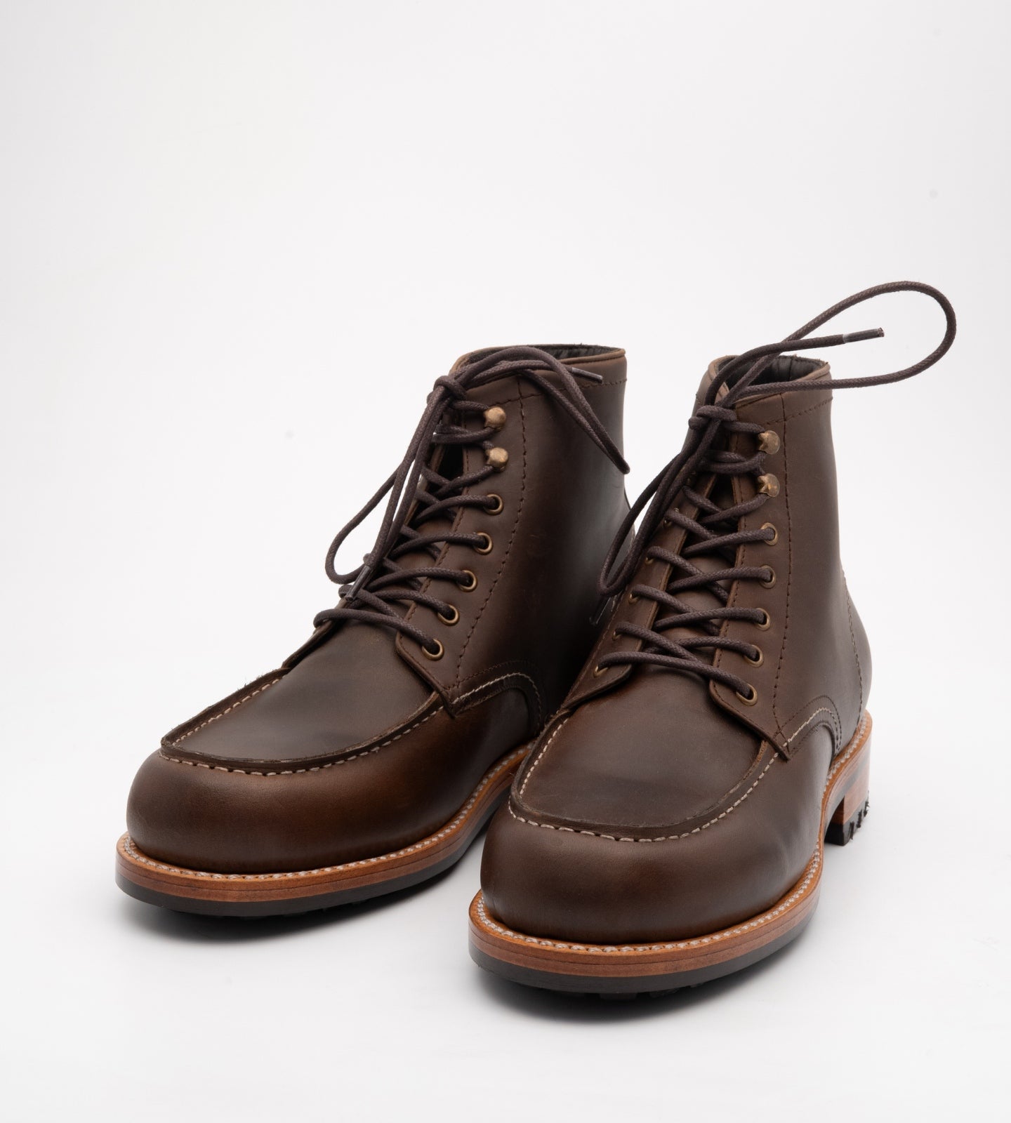Hand-Welted Brown Oiled Leather Moctoe Boot
