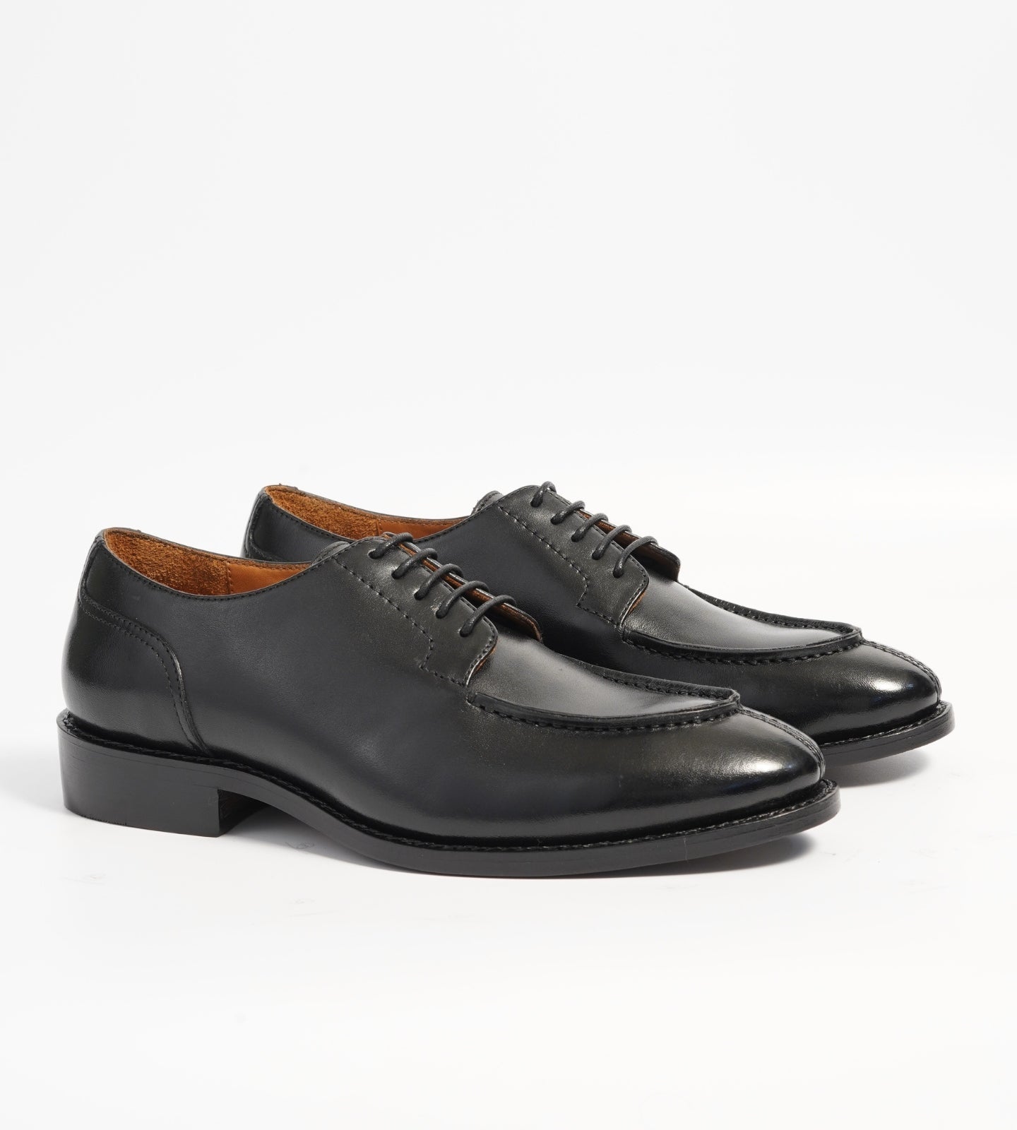 Hand-Welted Black Split Toe Derby