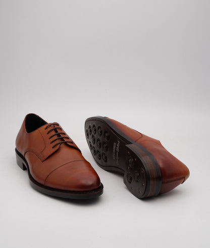Hand-Welted Tan Captoe Derby