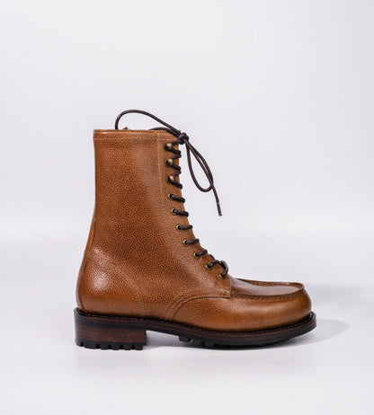 Heritage 8-Inch Milled Moc Toe Boot with Bellows Tongue