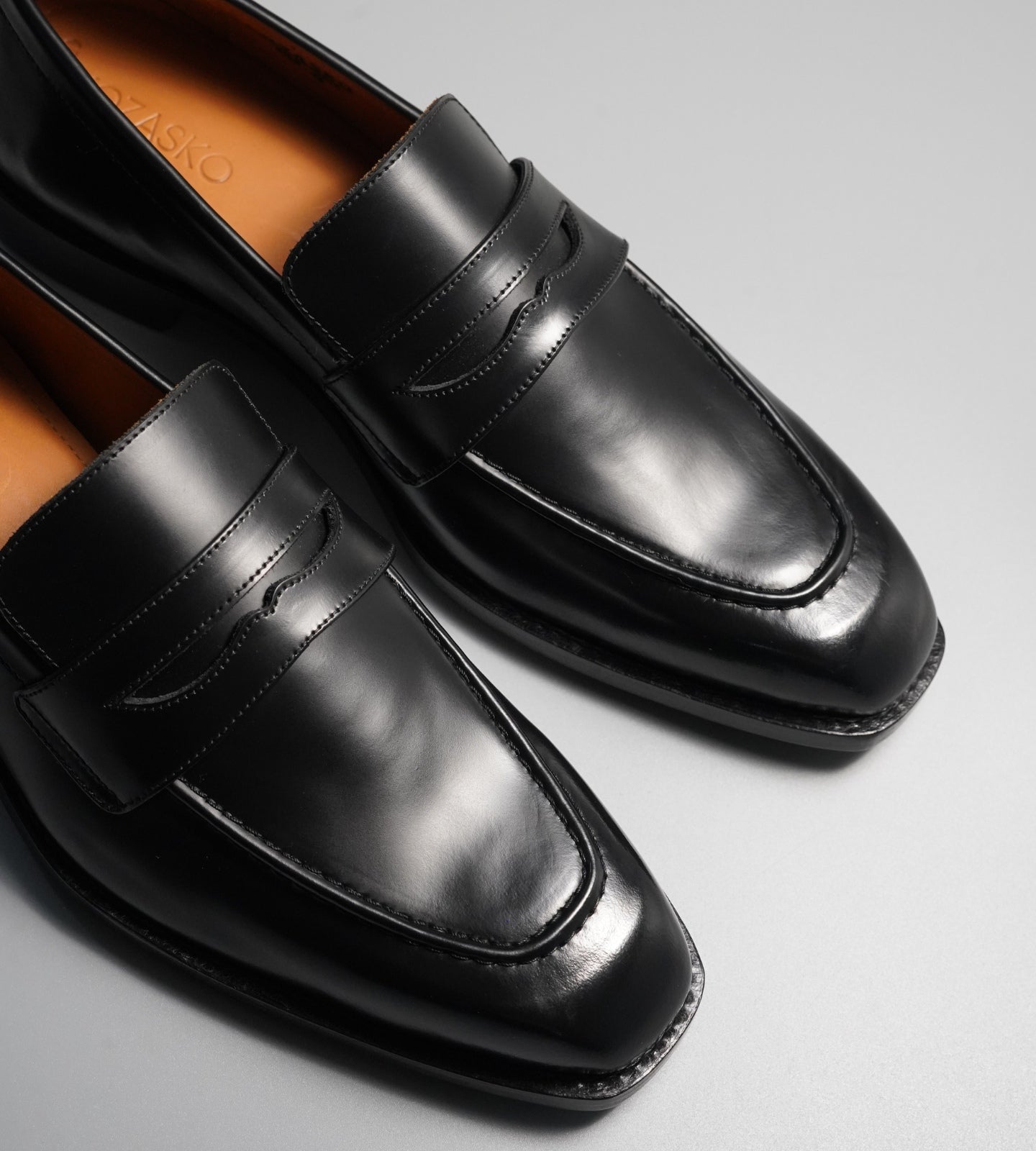 Hand-Welted Michigan Calf Chisel Toe Penny Loafer